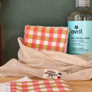 kit de 8 lingettes en éponge de bambou avec eau micellaire avril