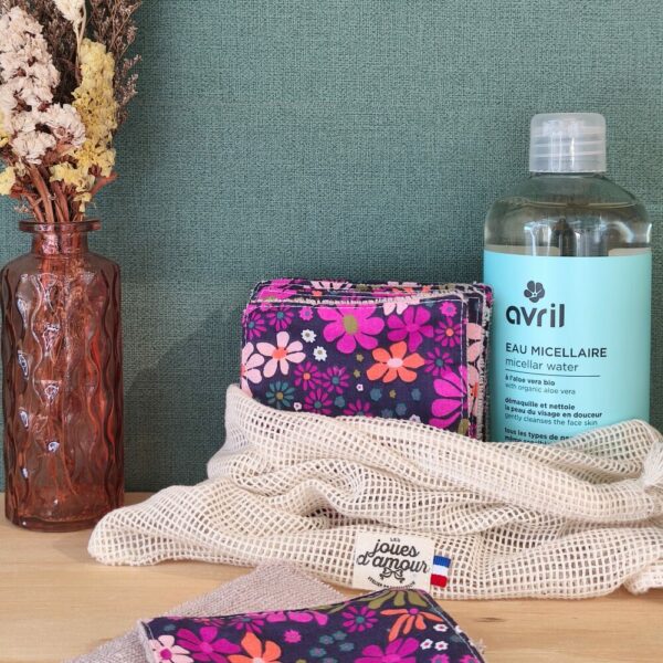 kit lingettes et pochon en coton avec eau micellaire avril